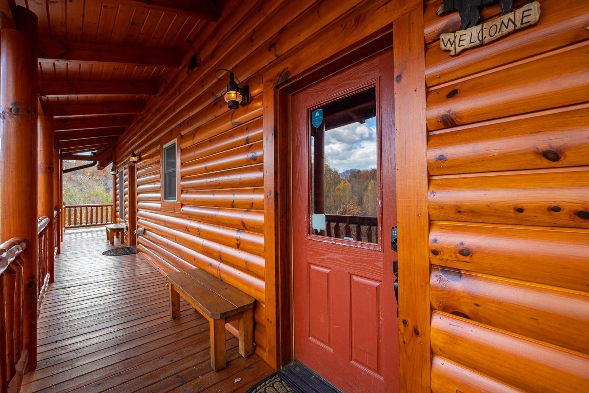Ridge View Lodge Nature And Mountain View - Hot Tub - Firepit - Yard - Games ガトリンバーグ エクステリア 写真