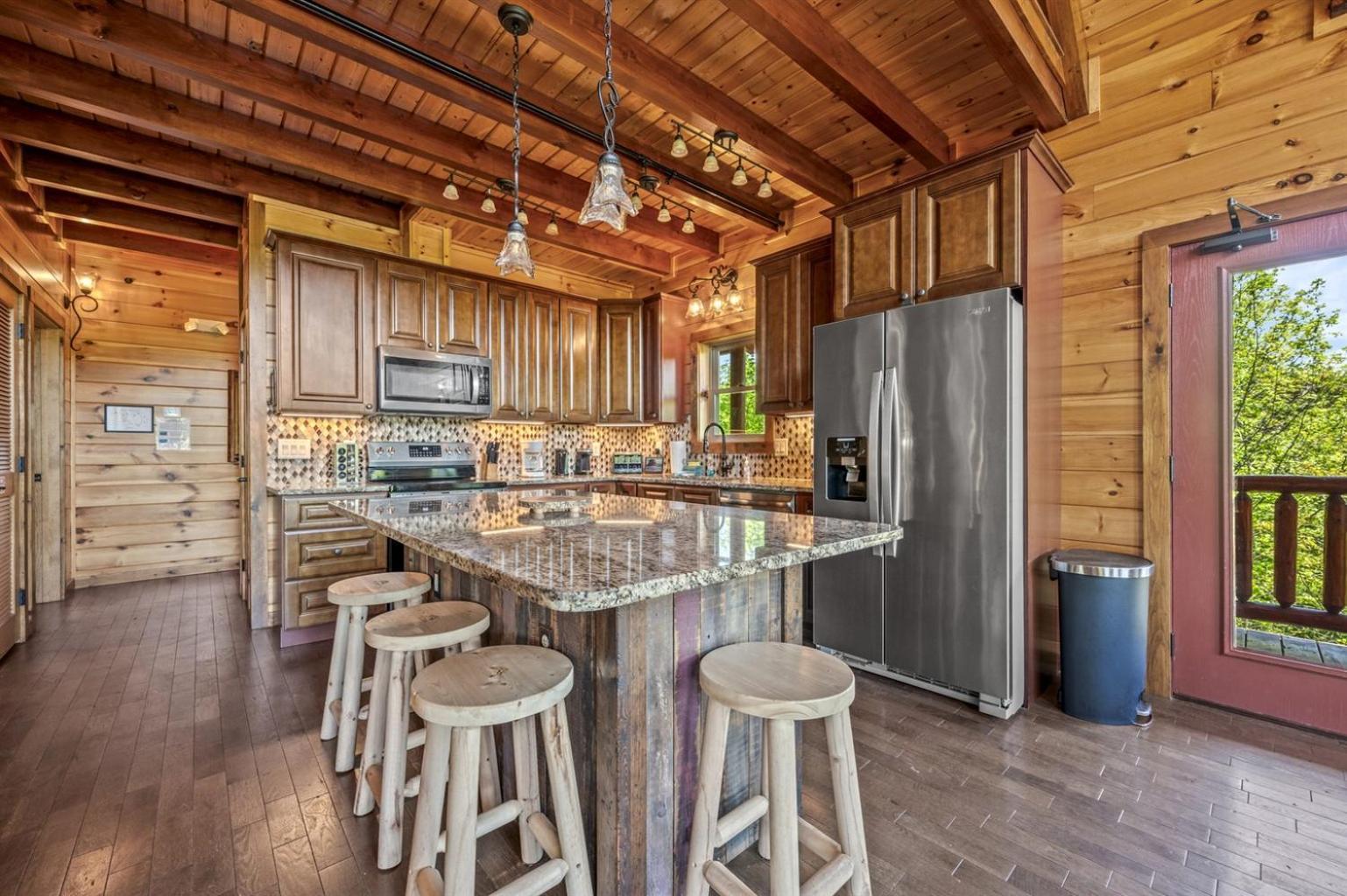 Ridge View Lodge Nature And Mountain View - Hot Tub - Firepit - Yard - Games ガトリンバーグ エクステリア 写真