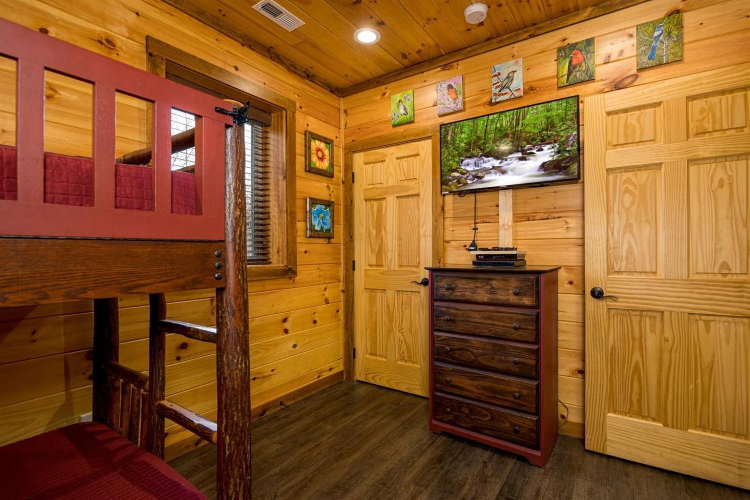 Ridge View Lodge Nature And Mountain View - Hot Tub - Firepit - Yard - Games ガトリンバーグ エクステリア 写真